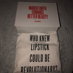 Beauty counter Goodie box
